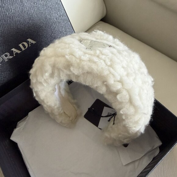 NWT PRADA SHEARLING HAIRBAND HEADBAND WHITE 100% Authentic W/box - Picture 9 of 11